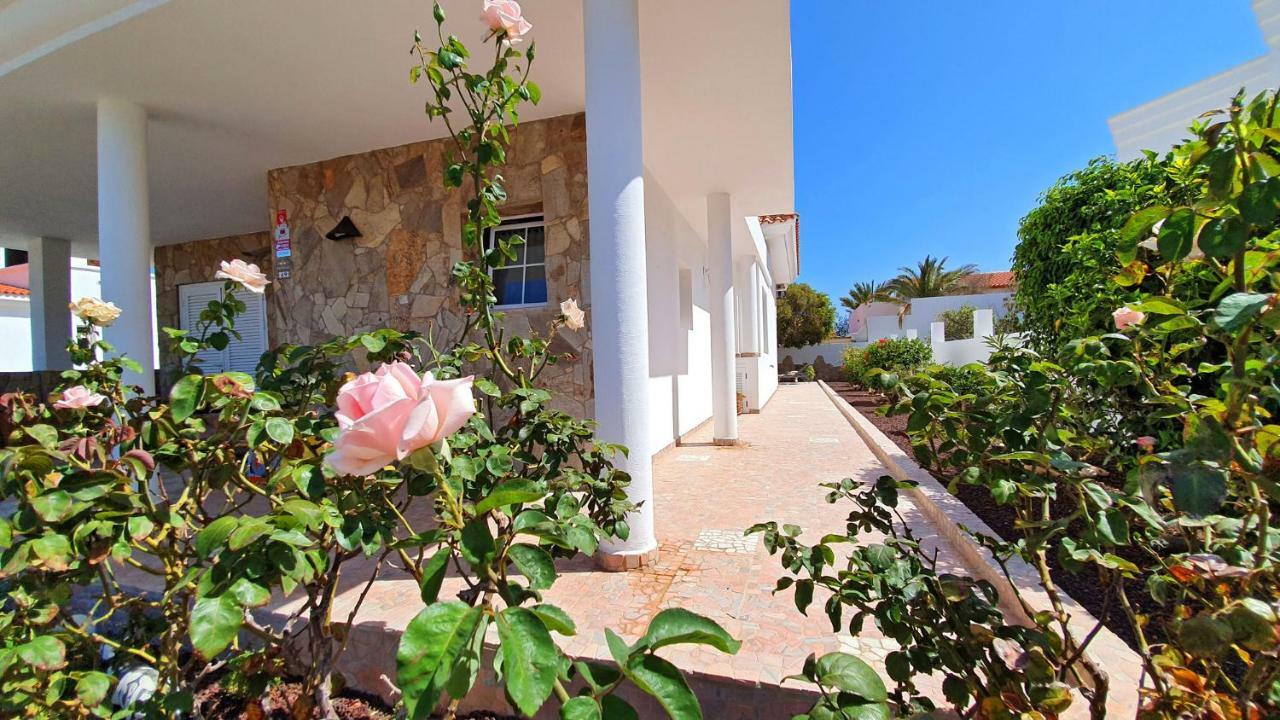 Ferienhaus Casa Blanca - Tarajalejo - Glasfaserinternet - Meerblick Esterno foto
