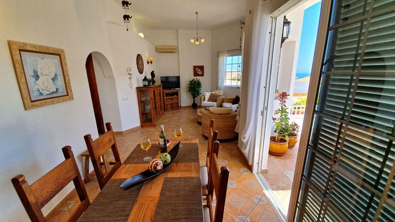 Ferienhaus Casa Blanca - Tarajalejo - Glasfaserinternet - Meerblick Esterno foto