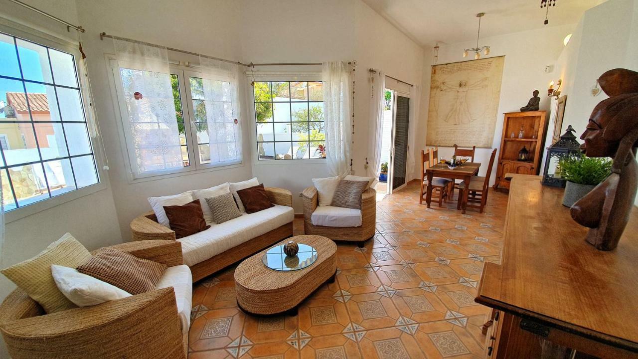 Ferienhaus Casa Blanca - Tarajalejo - Glasfaserinternet - Meerblick Esterno foto