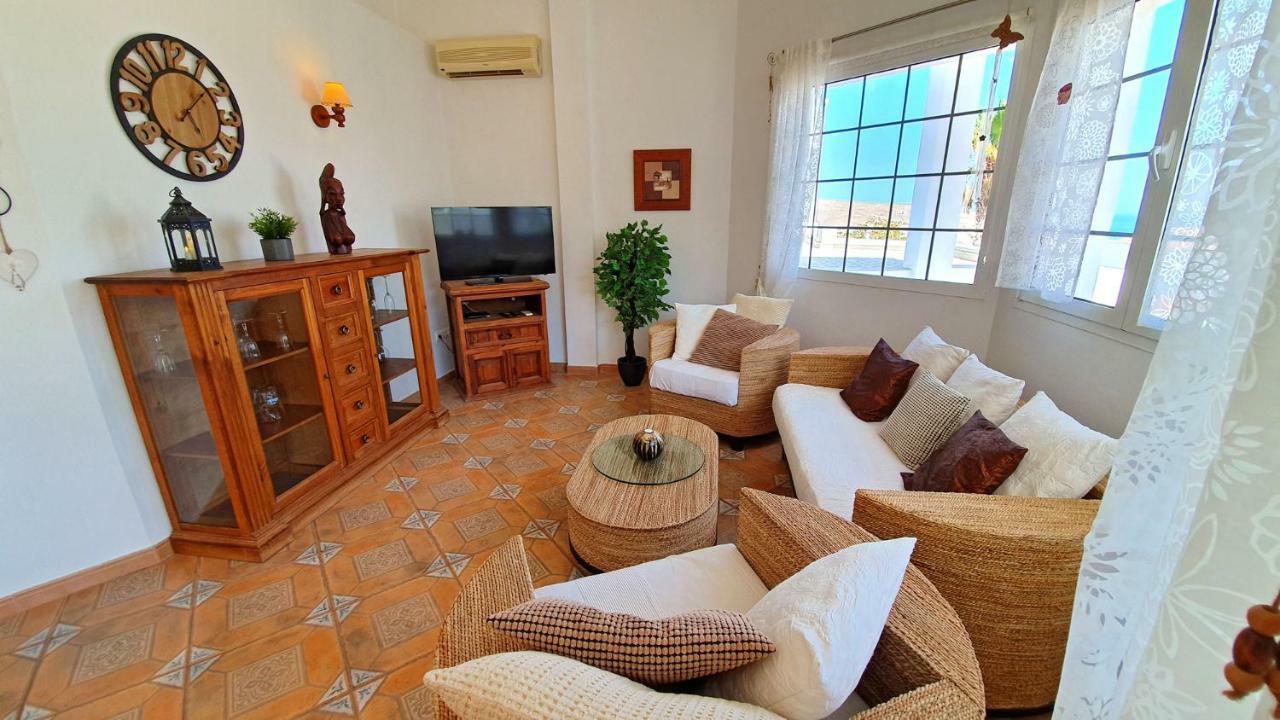 Ferienhaus Casa Blanca - Tarajalejo - Glasfaserinternet - Meerblick Esterno foto