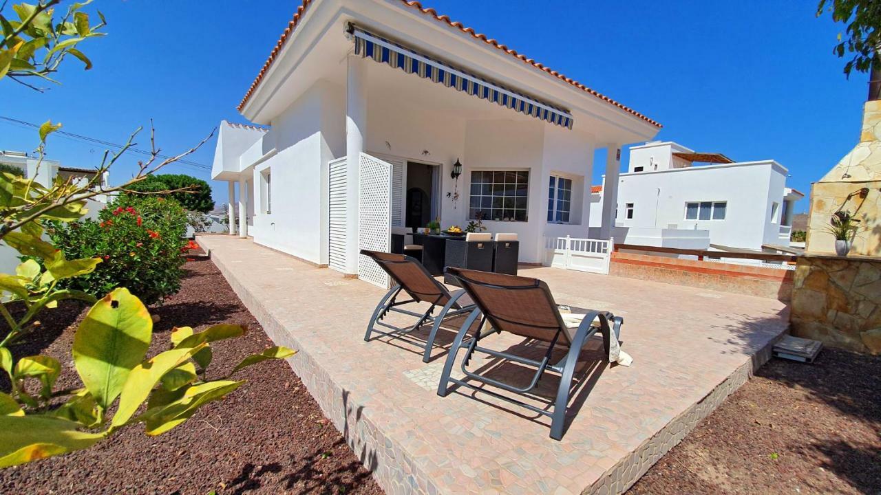 Ferienhaus Casa Blanca - Tarajalejo - Glasfaserinternet - Meerblick Esterno foto